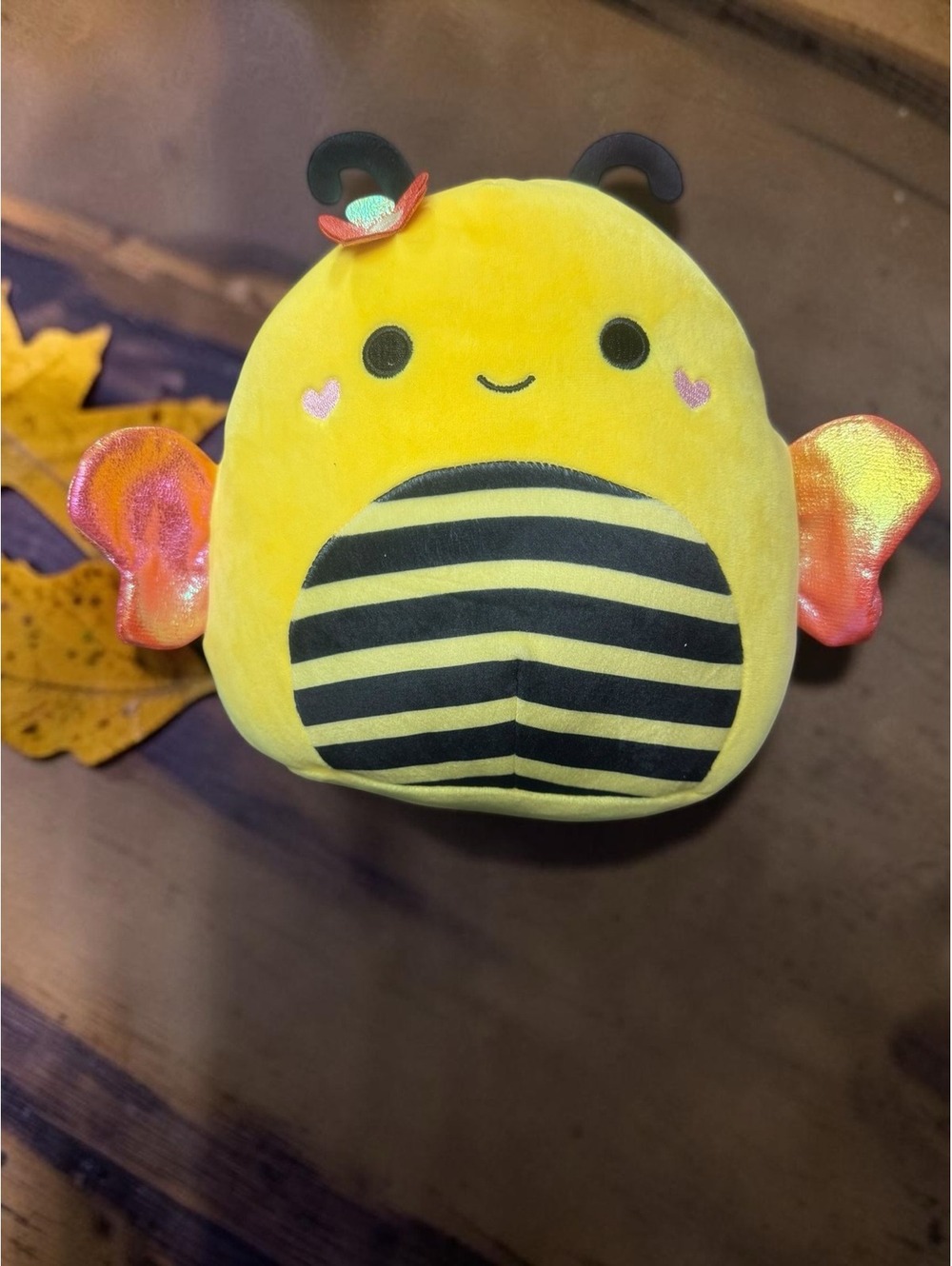 Squishmallows Sunny Bee Valentine Edition 8" Plush